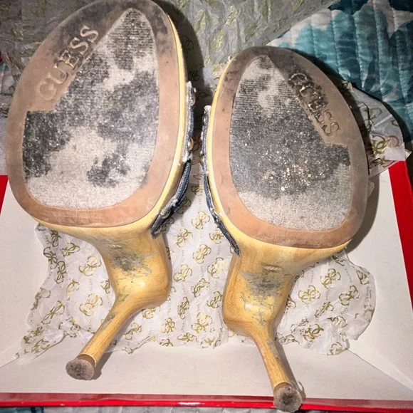 Guess Denim Women's slides with Heart Charm - Picture 6 of 7